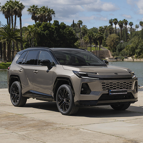 rav4 plug-in hybrid voiture particulière