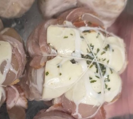 Visuel N°2 du produit rappelé : Paupiette de poulet au chorizo vendue à l'unité au rayon boucherie traditionnelle