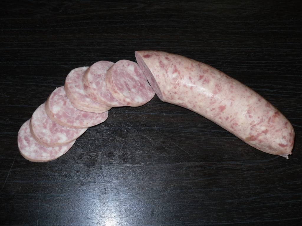 Saucisson a l'ail a l'ancienne courbe nature